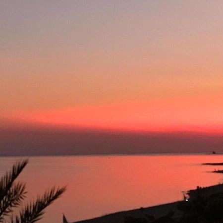 Playa Paraiso Marina di Lizzano Eksteriør bilde